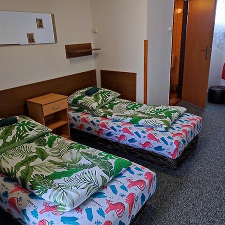 Motel Korona Zamosc  Bagian luar foto