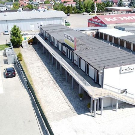Motel Korona Zamosc  Bagian luar foto