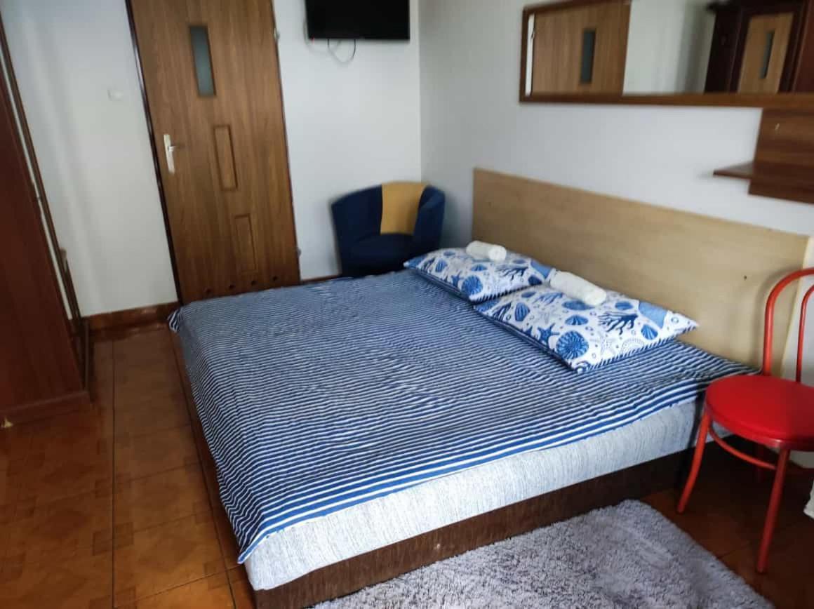 Motel Korona Zamosc  Bagian luar foto